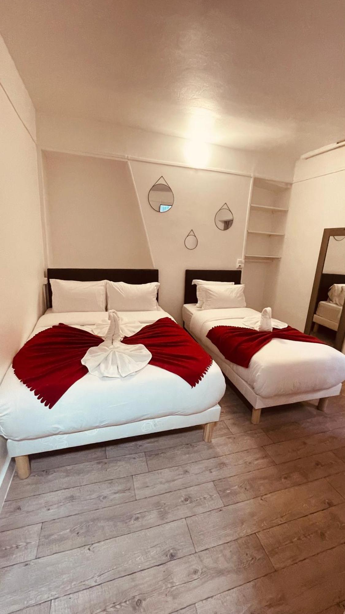Triple Room